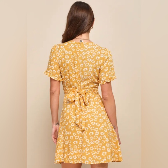Lulus Garden Explorer Mustard Yellow Floral Print Mini Dress size Large - Picture 3 of 5